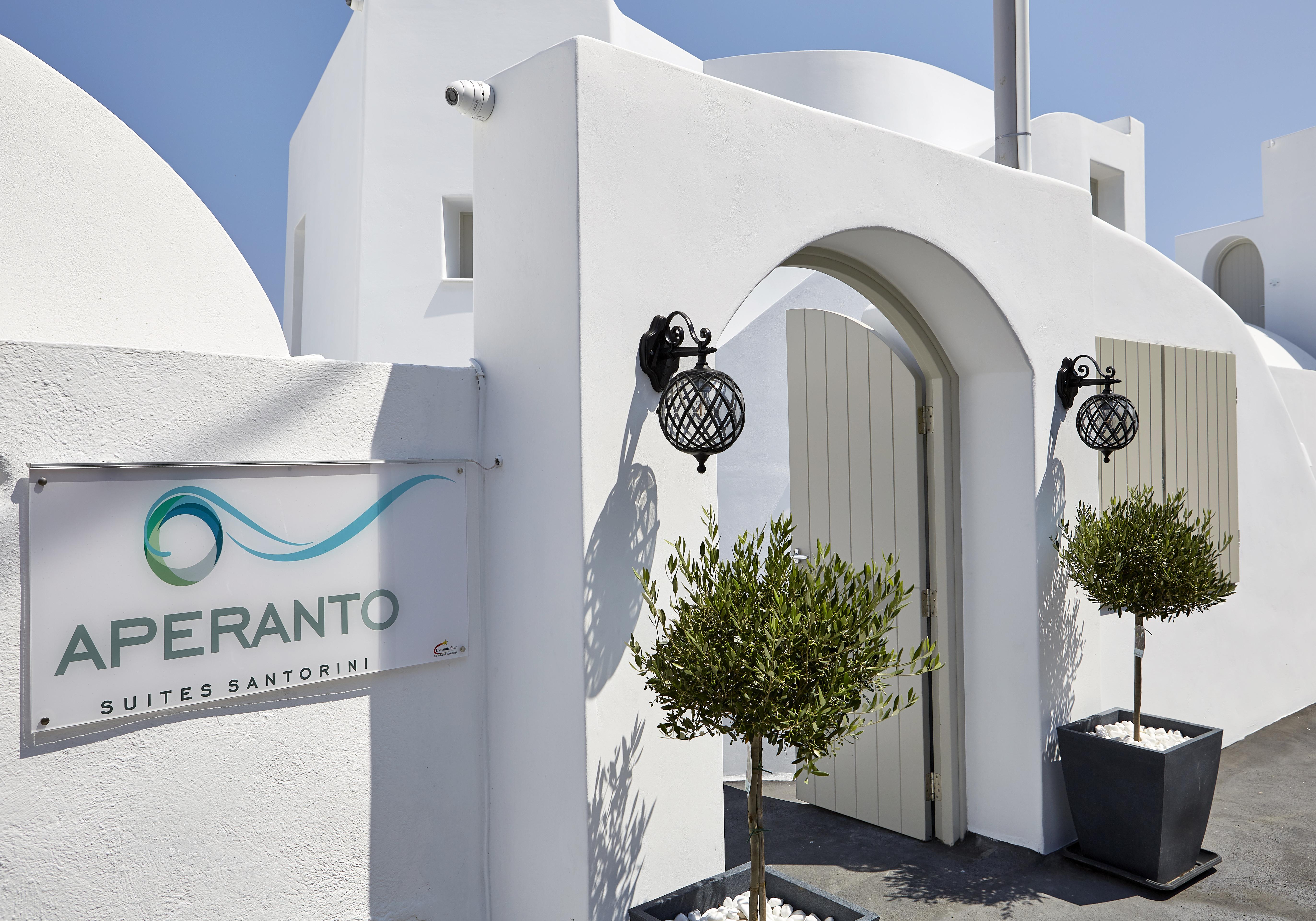 Aperanto Suites Oia Exterior foto