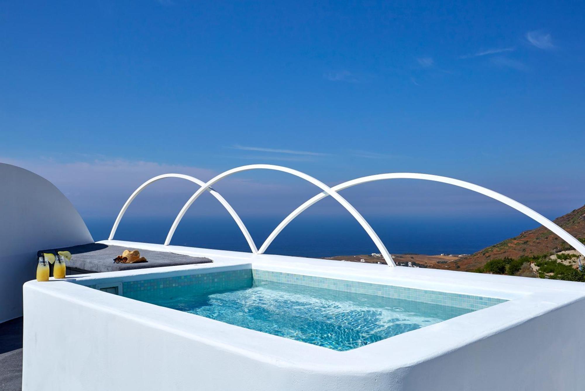 Aperanto Suites Oia Exterior foto