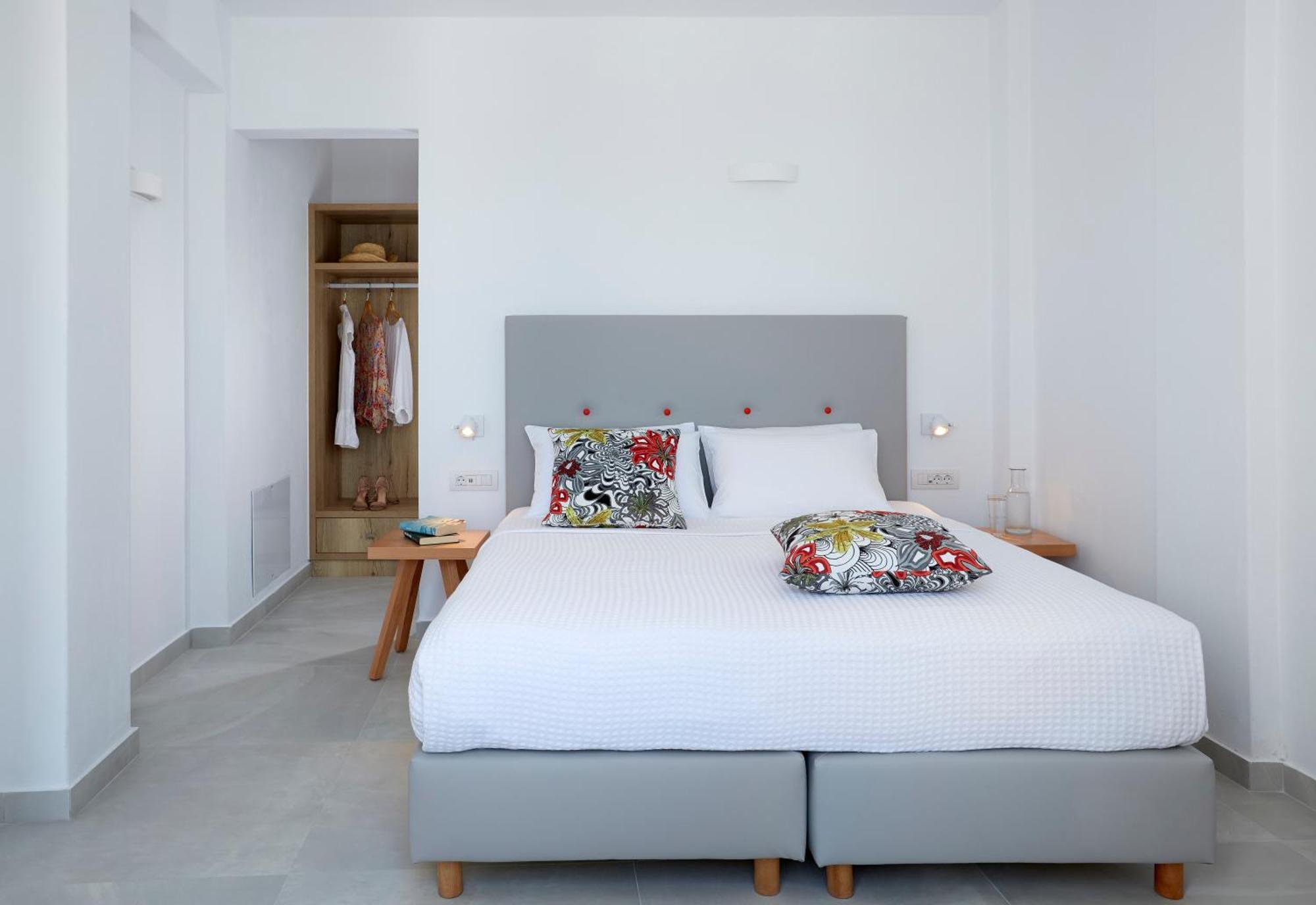 Aperanto Suites Oia Exterior foto